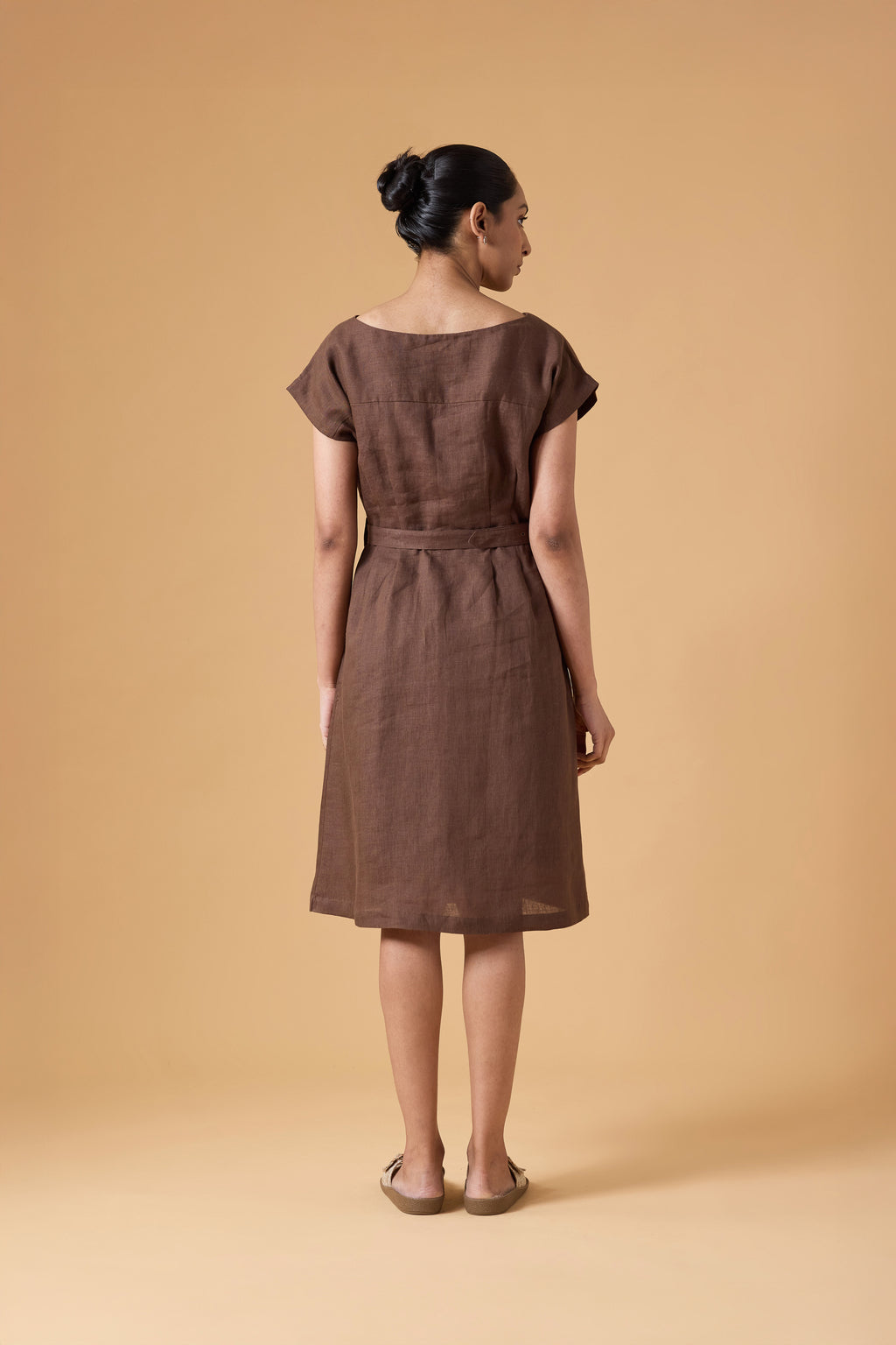 Quiet Shape Dress - Cocoa Earth