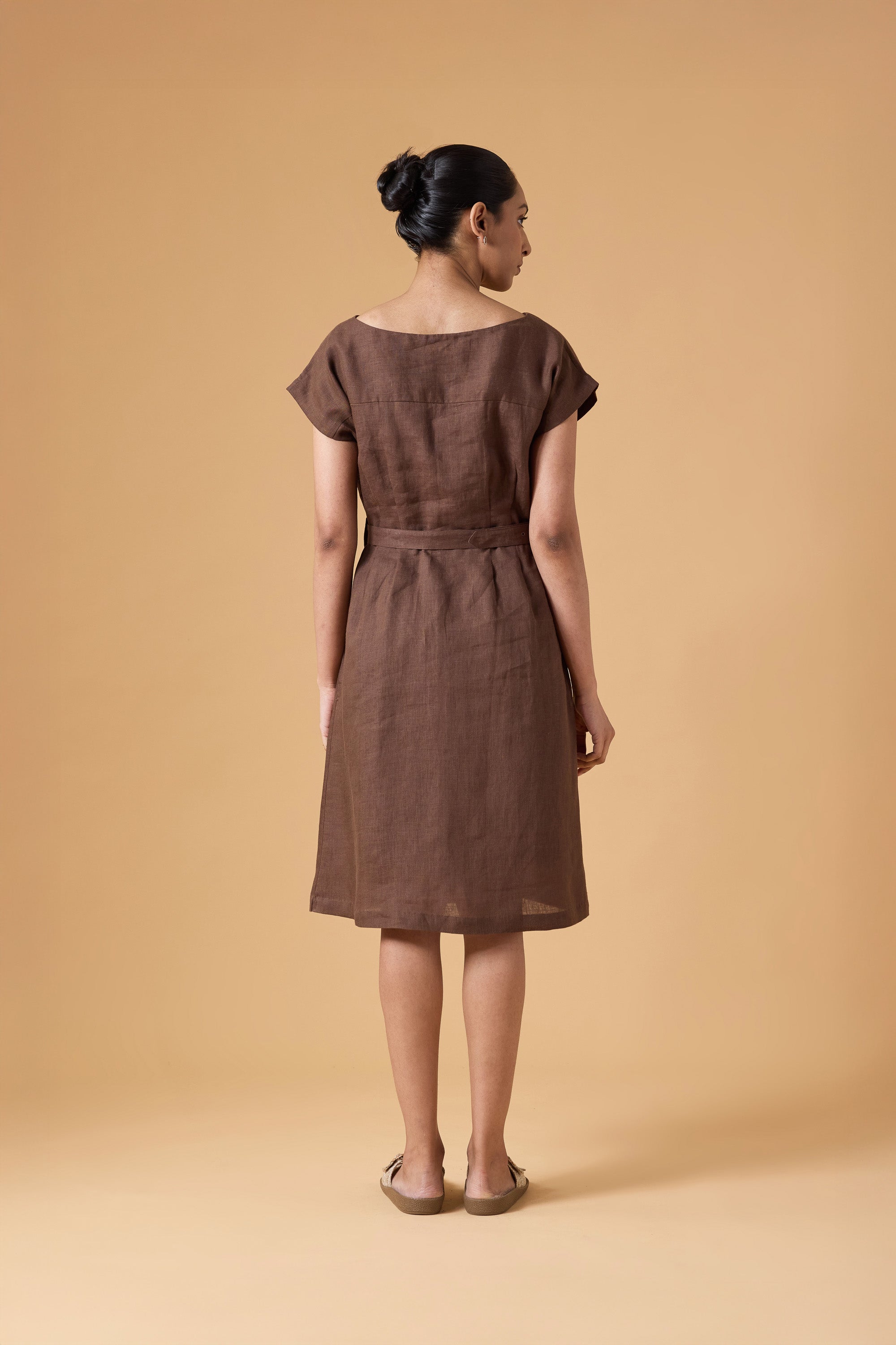Quiet Shape Dress - Cocoa Earth